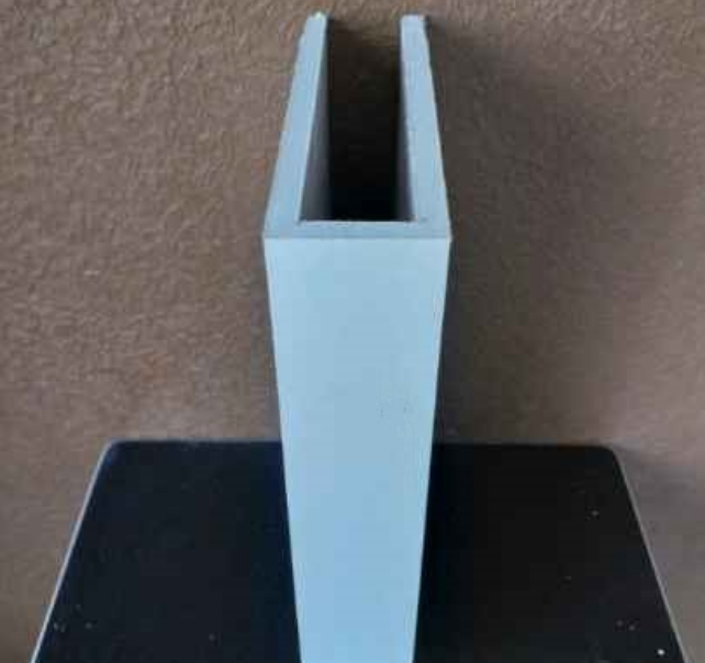 Tête de cloison 2